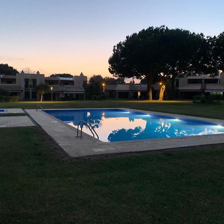 Casa De Ferias Com Piscina - Condominio Vilamouratenis Bagian luar foto